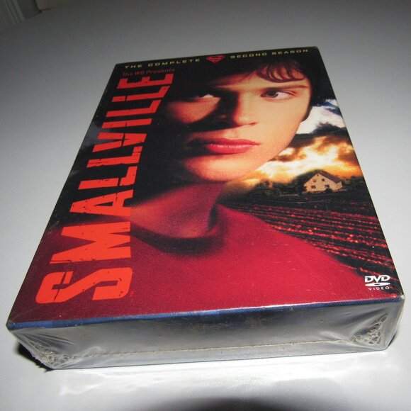 Smallville The Complete Second Season DVD 6-Disc Set New Sealed Superman WB - Picture 1 of 2